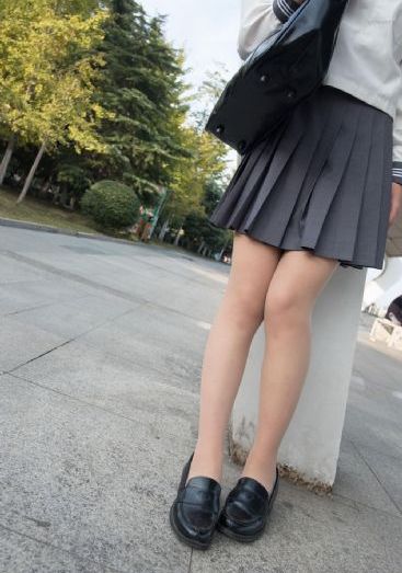 日本女大学生精油按摩电影_HD在线观看电视