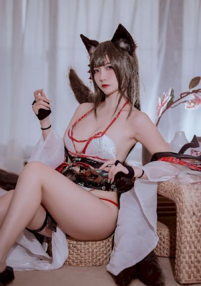 姨母的诱感_DVD全集免费播放