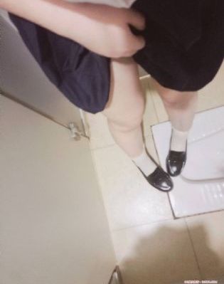 漂亮女警花三级完整版_BD英语高清视频播放